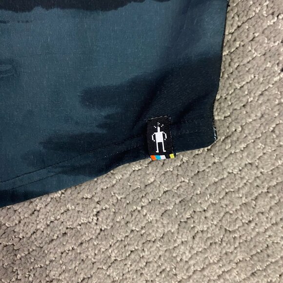 Smartwool Everyday Button Down Shirt Men's Large Black Horizon Print Merino Wool - Picture 3 of 10